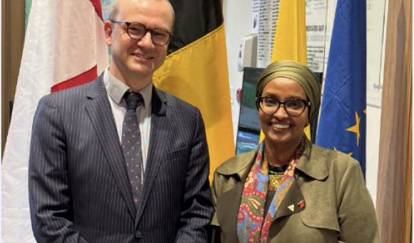 Le Délégué général, Yann Gall avec Mme Roda Muse, sous-ministre au ministère des Affaires francophones de l’Ontario © Délégation générale Wallonie-Bruxelles au Québec/Canada